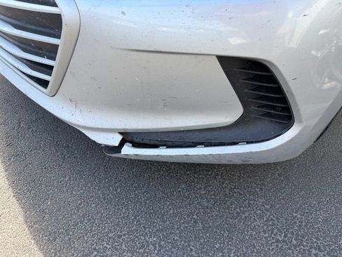 Used 2018 Hyundai Elantra SEL FWD image 29