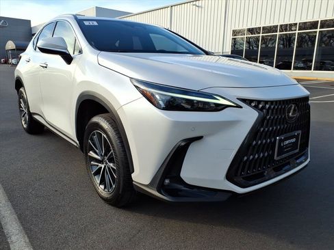 Certified 2022 Lexus NX 350 AWD w/ Premium Package image 3