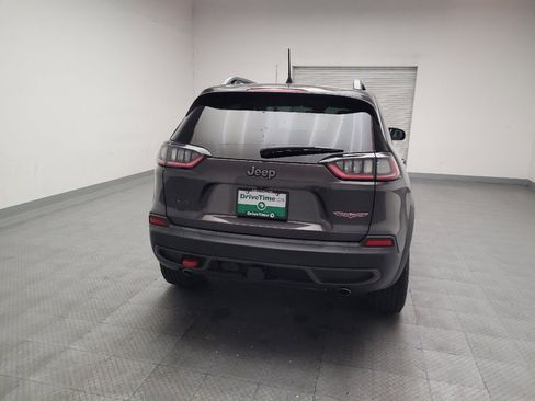 Used 2021 Jeep Cherokee Trailhawk w/ Technology Group AWD/4WD image 7
