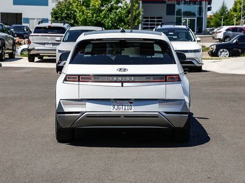 Certified 2024 Hyundai Ioniq 5 Limited RWD image 4
