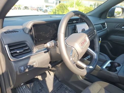 New 2026 GMC Terrain Elevation w/ Black Edition FWD image 7