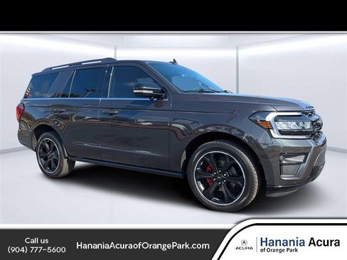 Used 2024 Ford Expedition Limited image 1