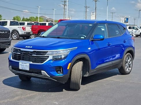 Used 2024 Kia Seltos LX AWD/4WD image 49