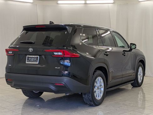 Used 2026 Toyota Grand Highlander XLE image 9