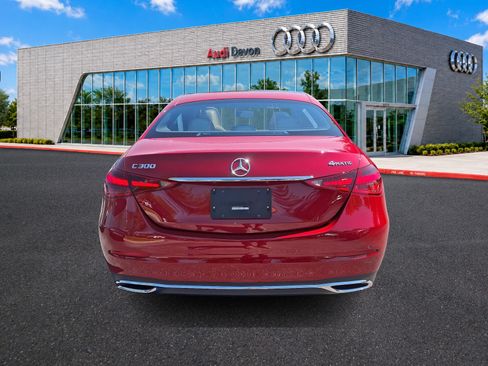 Used 2024 Mercedes-Benz C 300 4MATIC Sedan image 5