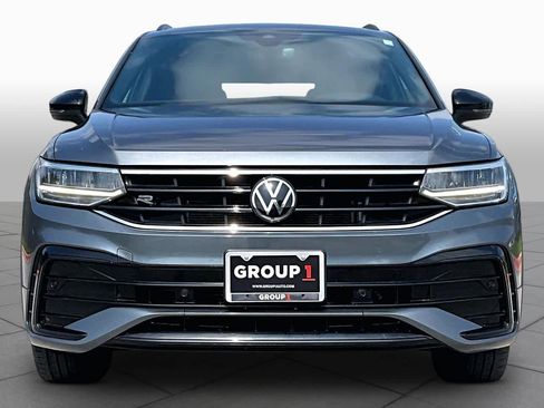 Used 2022 Volkswagen Tiguan SE R-Line AWD/4WD image 4