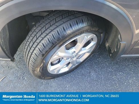 Used 2024 Honda HR-V LX image 7