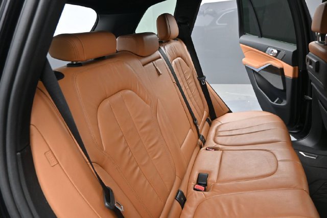 Used 2019 BMW X5 xDrive40i AWD/4WD image 20