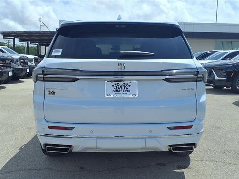 New 2026 Buick Enclave Avenir w/ Super Cruise Package FWD image 6