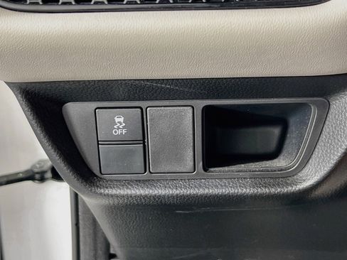 Used 2023 Honda HR-V EX-L image 10