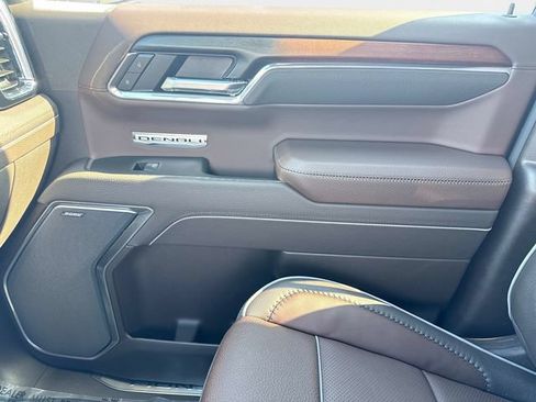 New 2026 GMC Sierra 1500 Denali w/ Denali Reserve Package AWD/4WD image 23