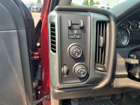 Used 2016 Chevrolet Silverado 1500 LT w/ All Star Edition AWD/4WD image 17