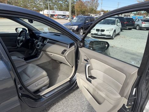 Used 2010 Acura RDX SH-AWD w/ Technology Package image 18