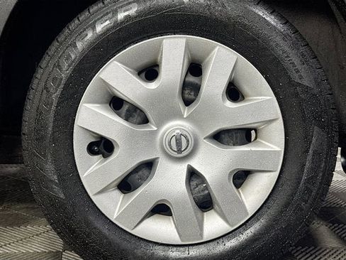 Used 2020 Nissan Rogue Sport S image 26