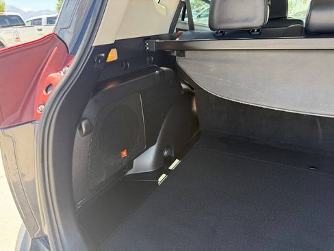 Used 2014 Toyota RAV4 Limited w/ Technology Package FWD image 26