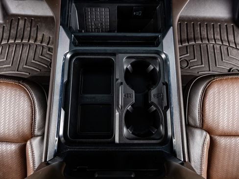 Used 2023 Ford F250 King Ranch w/ Chrome Package image 28