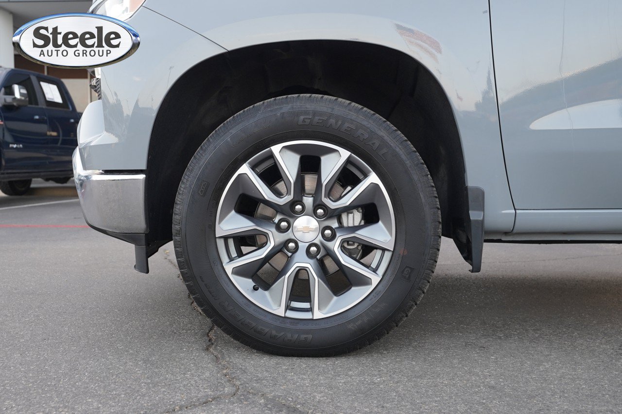 Certified 2024 Chevrolet Silverado 1500 LT AWD/4WD image 28