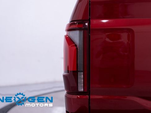 Used 2024 Ford F150 Platinum image 57