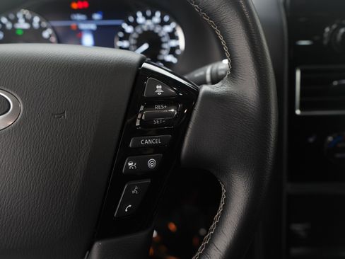 Used 2024 INFINITI QX80 Luxe AWD/4WD image 33