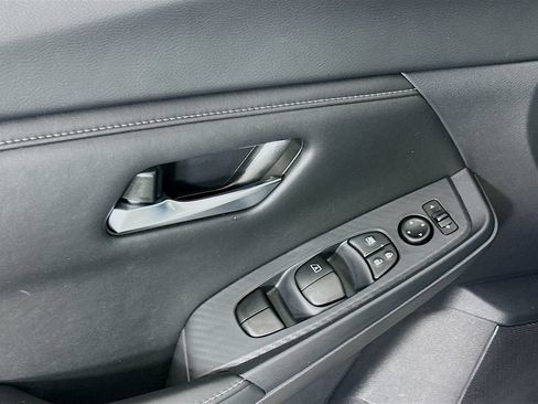 Certified 2025 Nissan Sentra SV w/ All-Weather Package FWD image 24