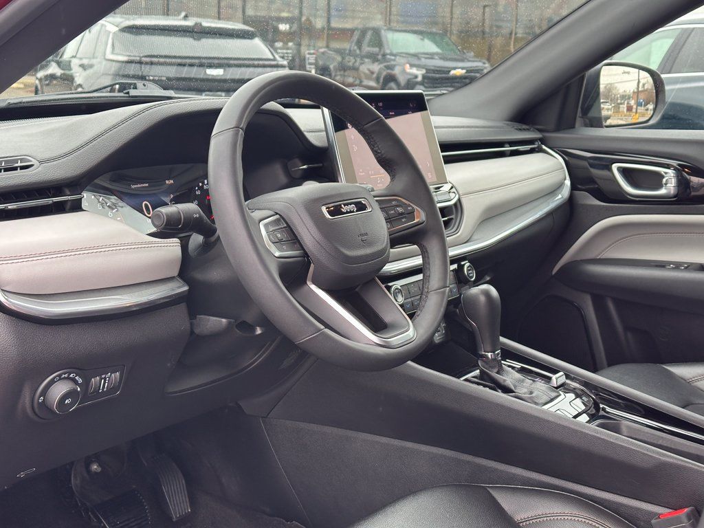 Used 2024 Jeep Compass Limited AWD/4WD image 24