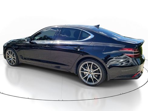 Certified 2025 Genesis G70 2.5T RWD image 4