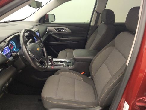 Used 2021 Chevrolet Traverse LT FWD image 17