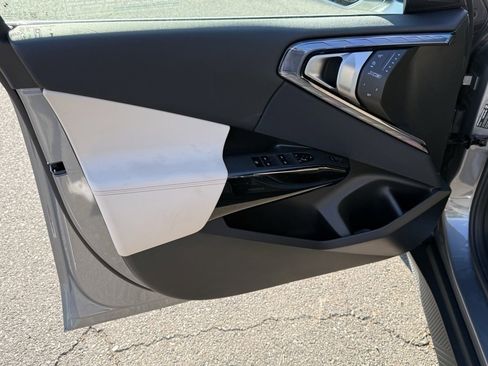 New 2026 BMW X3 xDrive30 w/ Premium Package image 19