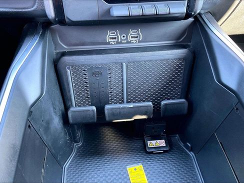 Used 2025 RAM 1500 Big Horn image 34