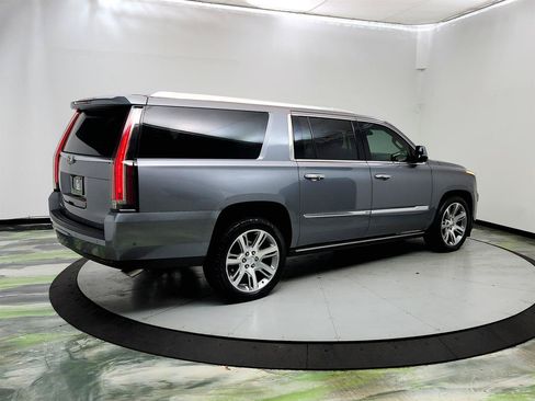 Used 2019 Cadillac Escalade ESV Premium Luxury AWD/4WD image 5