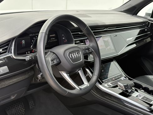 Used 2025 Audi Q7 3.0T Premium Plus AWD/4WD image 16