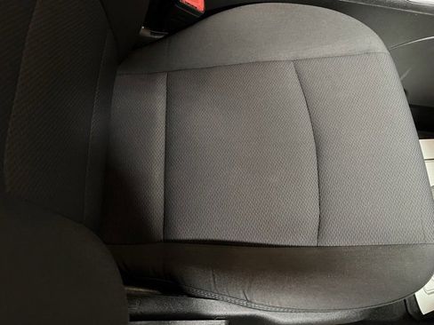 Used 2019 Chevrolet Cruze LT image 27