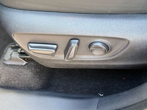 Used 2024 Toyota Grand Highlander XLE image 14