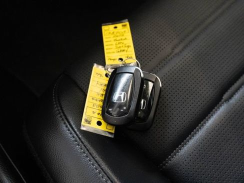 Used 2023 Honda CR-V EX-L image 32