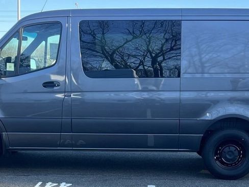 New 2025 Mercedes-Benz Sprinter 2500 image 8