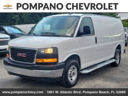 Used 2024 GMC Savana 2500 w/ Driver Convenience Package image 7