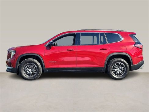 Used 2025 GMC Acadia Elevation image 3