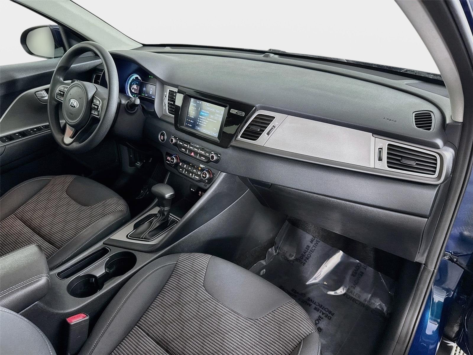 Used 2019 Kia Niro LX FWD image 26