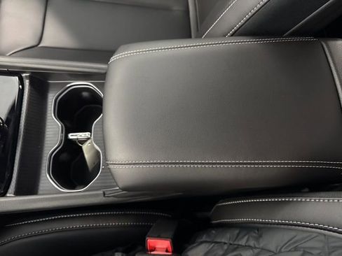 New 2026 Jeep Grand Cherokee L Limited w/ Limited Altitude Package image 50