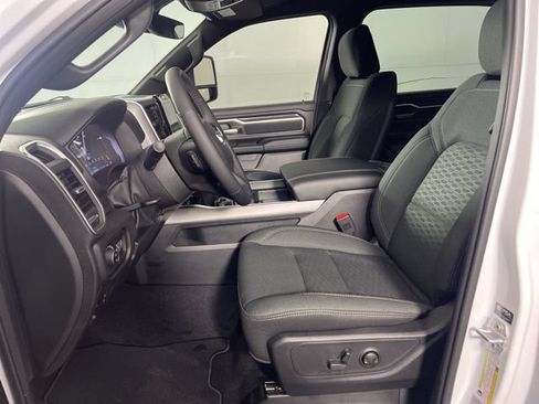 New 2026 RAM 1500 Big Horn AWD/4WD image 9