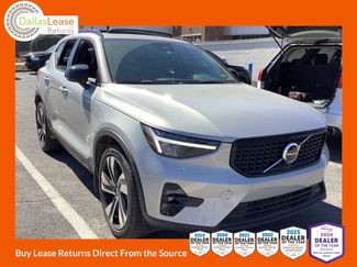 Used 2023 Volvo XC40 B5 Plus w/ Protection Package Premier video 1