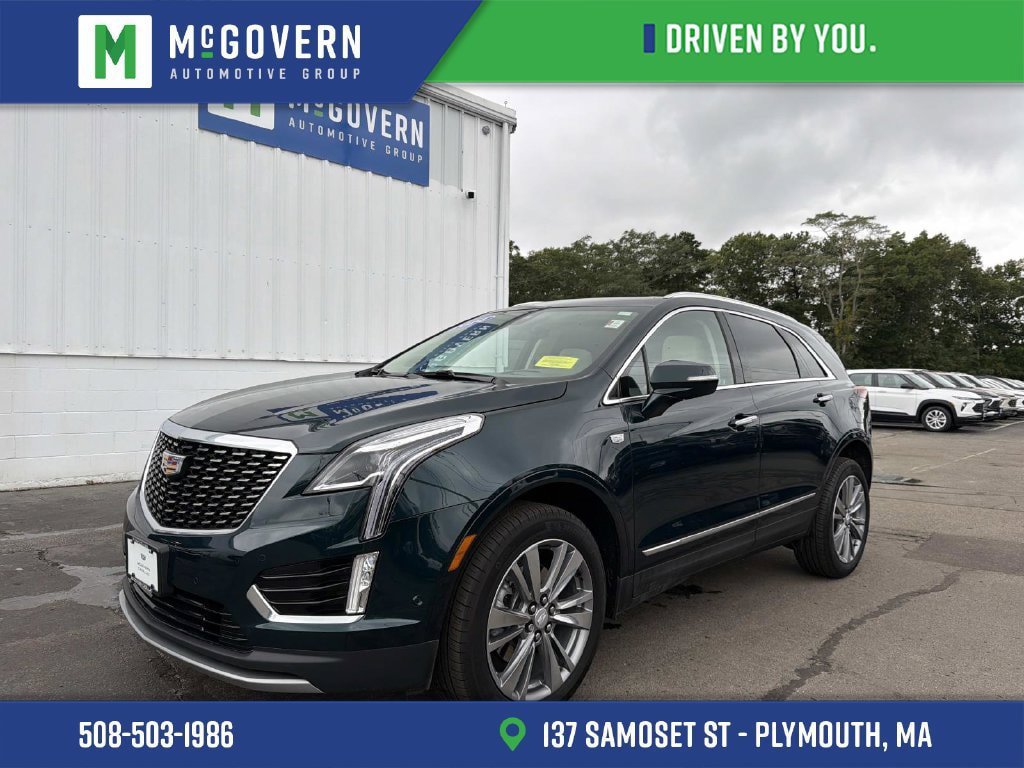 Used 2024 Cadillac XT5 Premium Luxury w/ Technology Package FWD image 1
