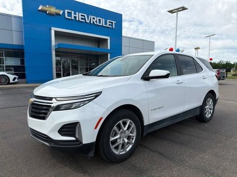 Used 2022 Chevrolet Equinox LT FWD image 1