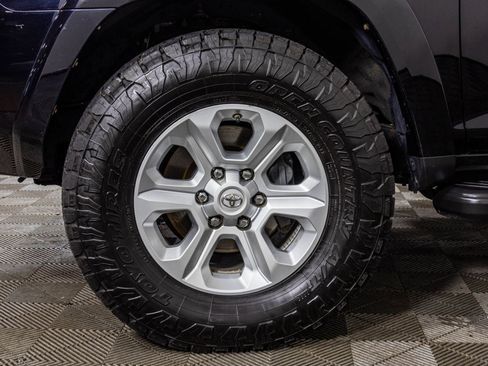 Used 2016 Toyota 4Runner SR5 Premium AWD/4WD image 49