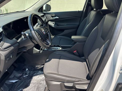 Used 2025 Buick Encore GX Preferred FWD image 27