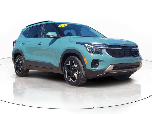 Used 2025 Kia Seltos EX w/ EX Sunroof Package FWD image 3