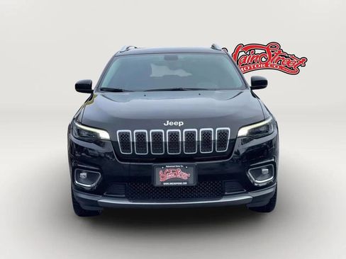 Used 2020 Jeep Cherokee Limited image 2