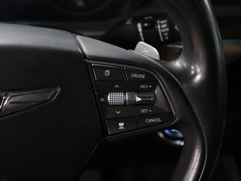 Used 2017 Genesis G90 5.0 Ultimate RWD image 31