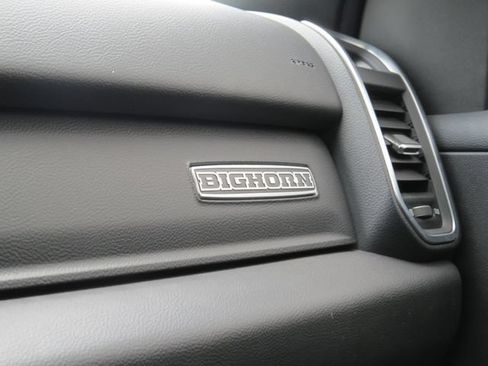 Certified 2025 RAM 1500 Big Horn AWD/4WD image 25