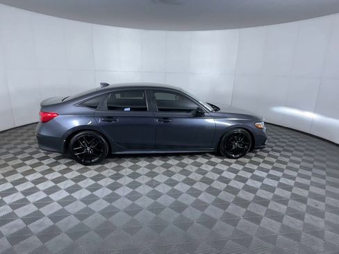 Used 2022 Honda Civic Sport image 9